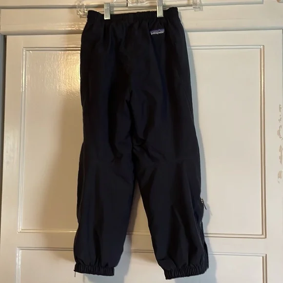 Patagonia Kids Winter Snow Pants - Picture 2 of 8